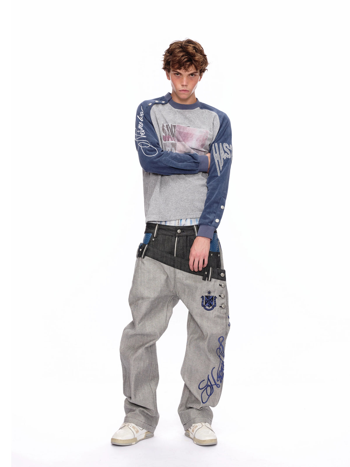 “NET ME LOOP” Asymmetric-Collar Sweatshirt 121