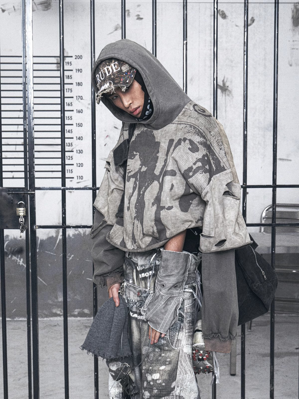 ヴィンテージプリント、炒め、穴あき、オールドフェイクツーピースプルオーバーパーカー