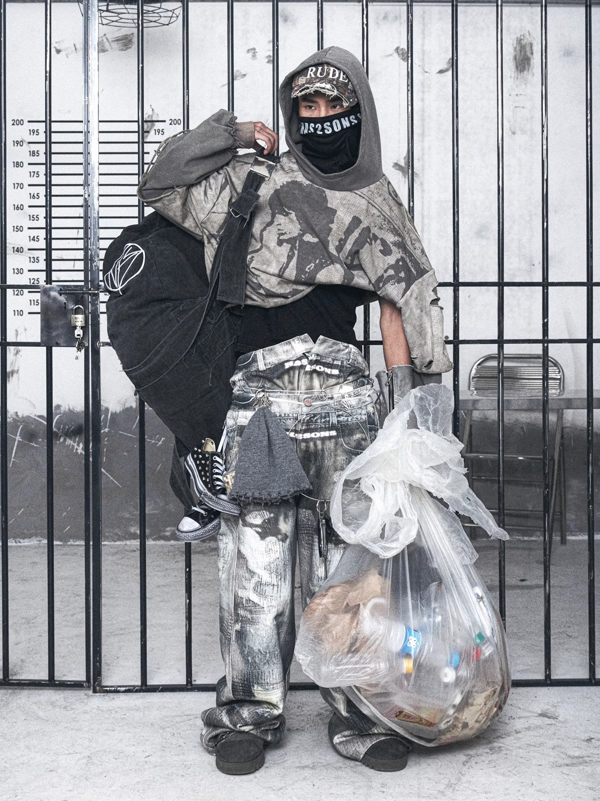 ヴィンテージプリント、炒め、穴あき、オールドフェイクツーピースプルオーバーパーカー