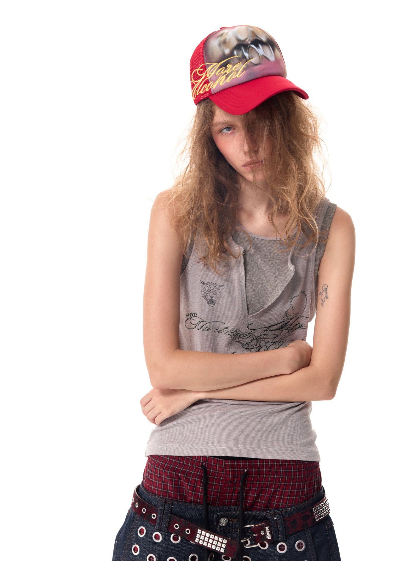 HAS2SONS Elegant Restraint Trucker Hat 108