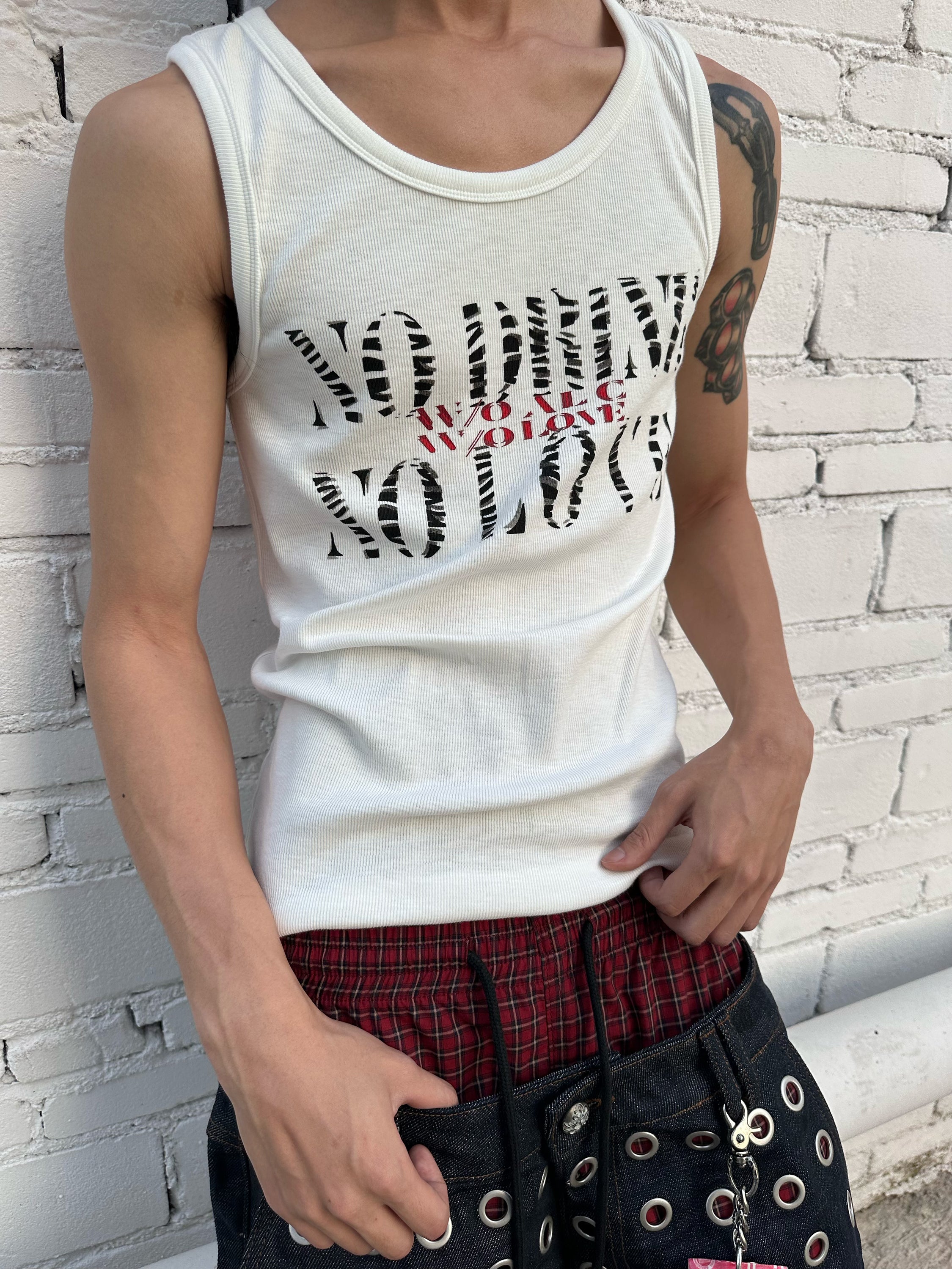 HAS2SONS N.D.N.G Letter Print Slim Sleeveless Tank Top, Street Inner Wear 090