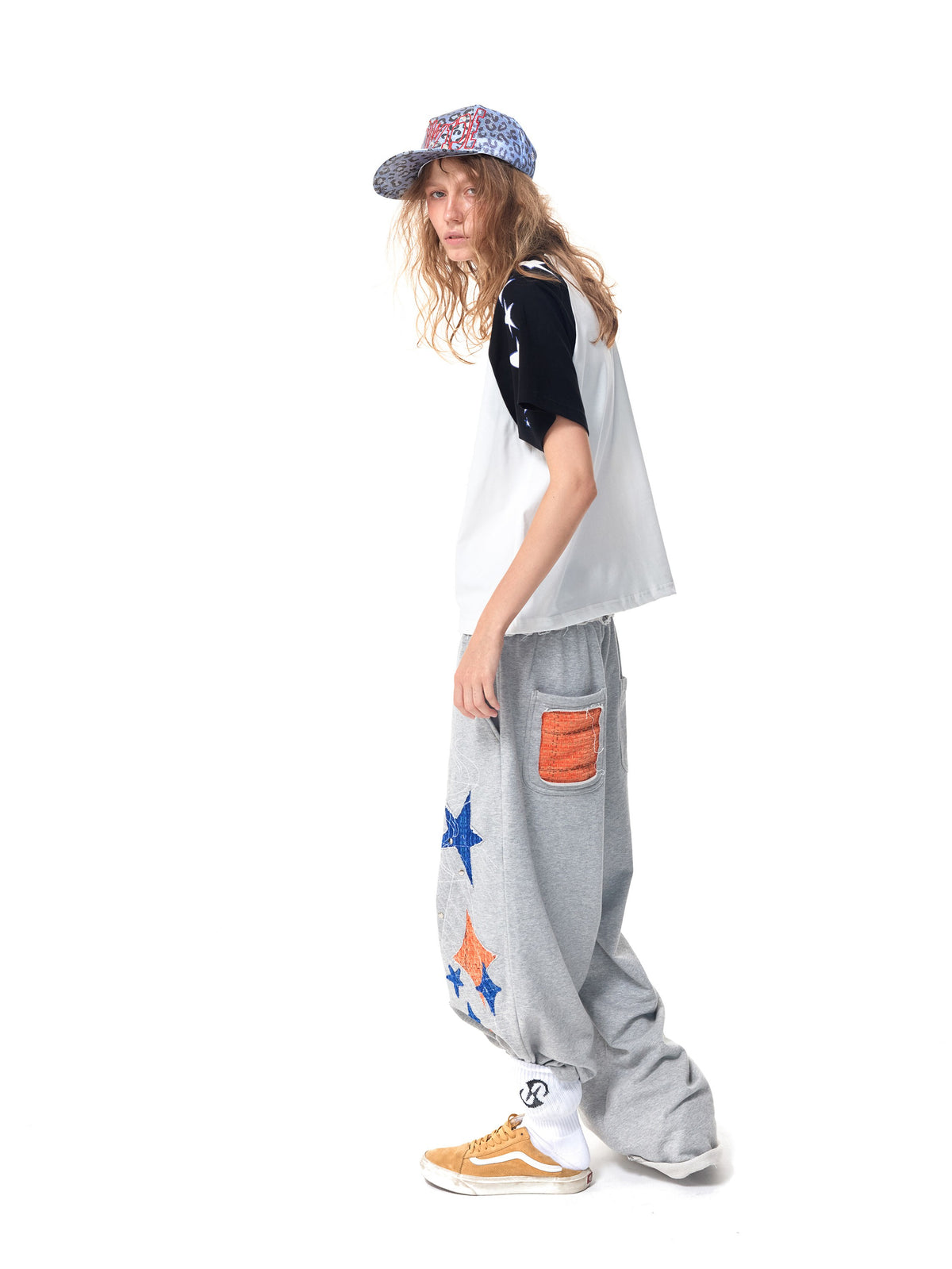 HAS2SONS  Grey Star Patch Rivet Wide Sweatpants 097